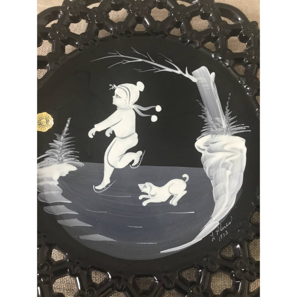 Vintage Westmoreland Black Scalloped Plate Boy with Dog Skating 1970's - Picture 3 of 4